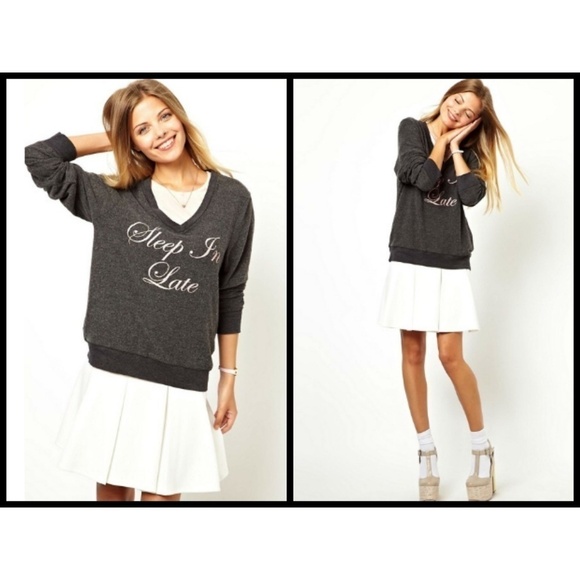 💕WILDFOX💕 Sleep In Late Baggy Beach Jumper - Picture 2 of 8